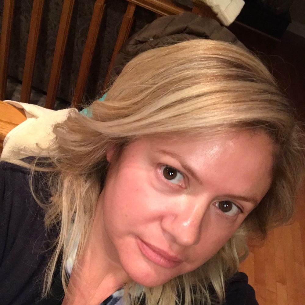 Meet your Posher, Laurie